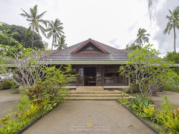 Secluded Beachfront Estate with 75m Shoreline | Palompon Leyte