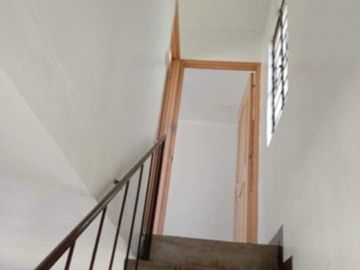 clean title 2 bedrooms in Dasmarinas