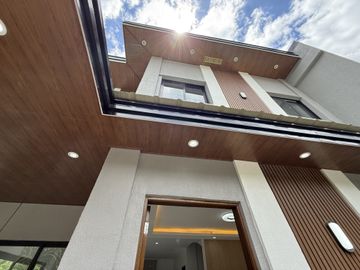 Spacious 4-Bedroom Home in Colinas Verdes, Tungkong Mangga SJDM - Rey