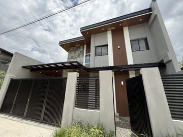 Spacious 4-Bedroom Home in Colinas Verdes, Tungkong Mangga SJDM - Rey