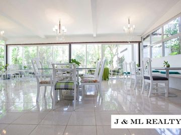 Private Lush Resort in Cavite for Sale