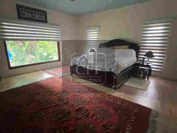 5BR Elegant Retirement  Home w/ Pool near SM Urdaneta