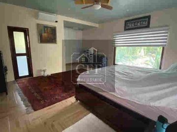 5BR Elegant Retirement  Home w/ Pool near SM Urdaneta