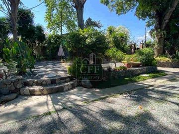 5BR Elegant Retirement  Home w/ Pool near SM Urdaneta