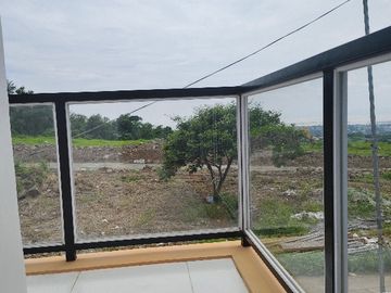House and Lot For Sale @ Eastridge Golf Villas