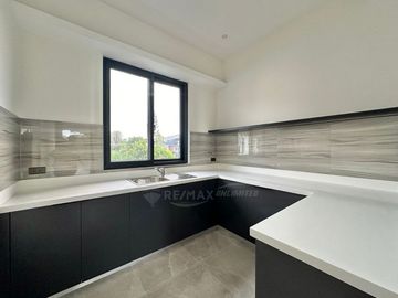 For Sale: Brand-new Ayala Greenfield Estates Phase 1 House & Lot