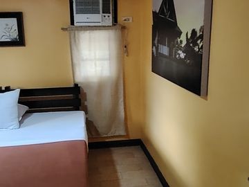 FOR SALE Profitable Airbnb House & Lot Tagaytay Perfect for Business & Leisure!