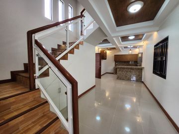 For Sale Brand New Modern Three Storey House With Pool In Pampanga Near Marquee