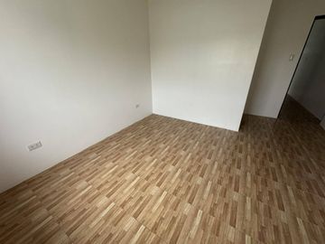 Modern 2-Storey Townhouse in Lagro, Quezon City – 3BR, 2 T&B, Garage -Keziah