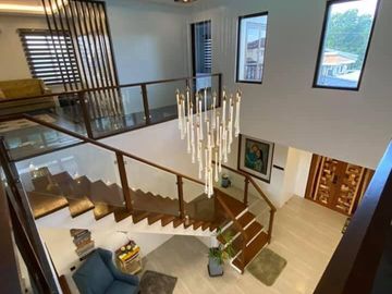 Luxurious Furnished Modern House In Pampanga Near Clark & NLEX Toll Plaza
