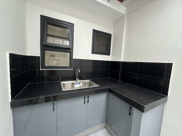For Sale: Fully Finished 3-Storey Townhouse in Northview Subd,. QC -Keziah
