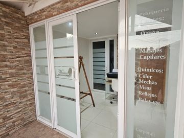 ACOGEDORA CASA FAMILIAR EN SECTOR PINAMAR