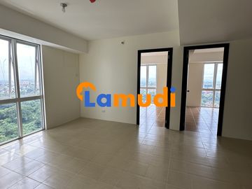 2 Bedroom For Sale RFO in Kasara Urban Resort Residences near Ortigas BGC Makati