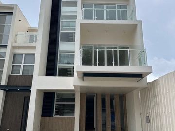 5BR H&L for sale at M Residences Capitol Hills in Quezon City