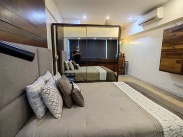 STUDIO UNIT AT NORTH TOWER ONE SHANGRILA PLACE