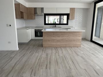 Casa en venta - Barrio Lagos de Canning