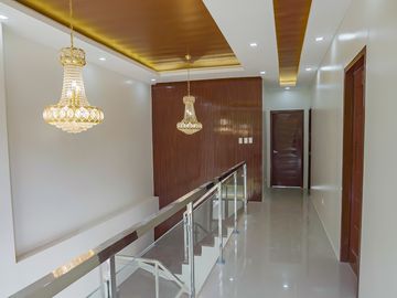 Modern Finishes on this 5BR House | Talisay