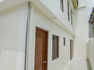 Modern Finishes on this 5BR House | Talisay