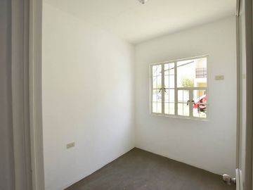 3 Bedroom Townhouse for Sale in Sahud Ulan, Cavite in Sahud Ulan, Tanza