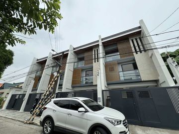 Live in Style in Northview Subd., QC– 3-Storey Townhouse with 5 AC Units -Keziah