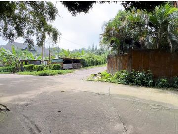 462sqm Lot with unfinished house for Sale in Tagaytay! Sacrifice Sale!
