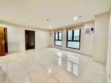 Sapphire Bloc, Ortigas Pasig: 3BR Penthouse For Sale, Brand new! 126 sqm, 1 prkg