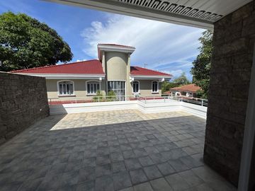 Ayala Alabang House for Sale
