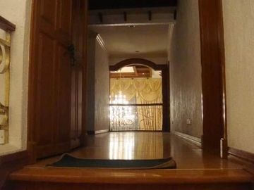 Classic Ayala Alabang House for Sale at Muntinlupa
