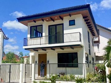 South Forbes Villas House and Lot For Sale