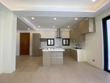 South Forbes Villas House and Lot For Sale