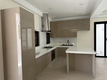 South Forbes Villas House and Lot For Sale