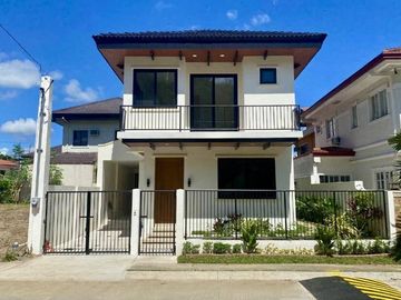 South Forbes Villas House and Lot For Sale