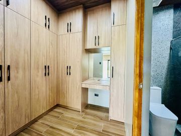Airy Bright Contemporary House and Lot with Pool for Sale in Tagaytay City