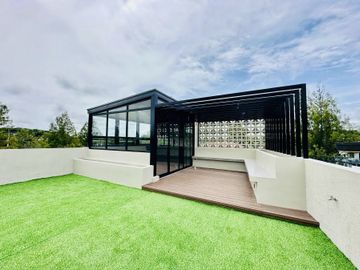 Airy Bright Contemporary House and Lot with Pool for Sale in Tagaytay City