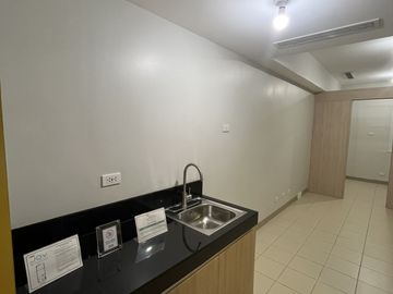 ₱ 3K++ Monthly Condo beside SM Baliwag