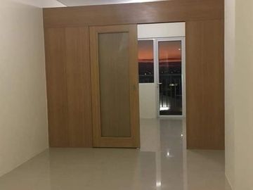 Affordable 1 Bedroom Unit in Mall of Asia - 5% DP to Movein.