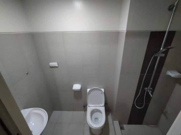 Affordable 1 Bedroom Unit in Mall of Asia - 5% DP to Movein.