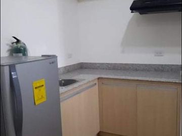 2 Bedroom Condminium for Sale in Palm Beach Villas, Pasay City