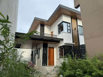 A Rare Find: Elegant Single Detached Home in Kingspoint, Quezon City -Keziah