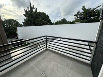 A Rare Find: Elegant Single Detached Home in Kingspoint, Quezon City -Keziah