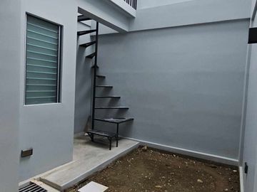 BRAND NEW 5 BEDROOM TOWNHOUSE FOR SALE IN STA. MESA MANILA