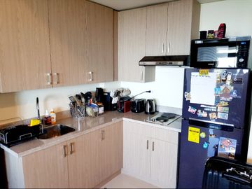 Fully Furnished 1-Bedroom Unit For Sale in Twinlakes Tagaytay, Laurel
