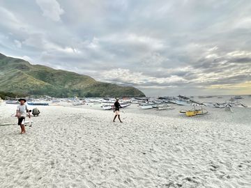 Prime Beach Lot in Pundaquit, San Antonio, Zambales