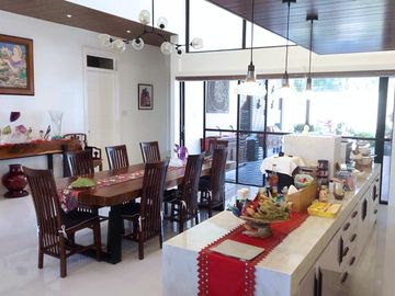 Huge Pre-owned Bungalow House For Rush Sale in Silang, Cavite