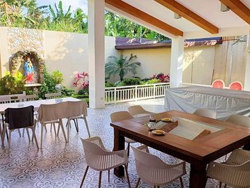 Huge Pre-owned Bungalow House For Rush Sale in Silang, Cavite