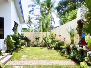 Huge Pre-owned Bungalow House For Rush Sale in Silang, Cavite