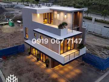 Elise Townhouse M Residences Katipunan By VCDC - Preselling Customizable