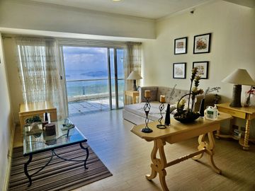 FOR SALE TAAL VIEW TAGAYTAY HIGHLANDS 1 BEDROOM