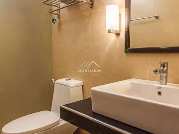 Mansion Resort For Sale with Natural Hot Spring and Views in Pansol
