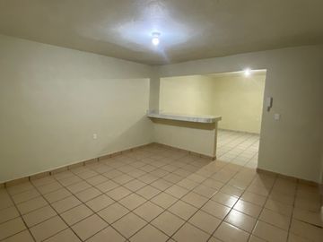 Edificio en venta con 4 departamentos  cerca del Zoológico Nezahualcóyotl
